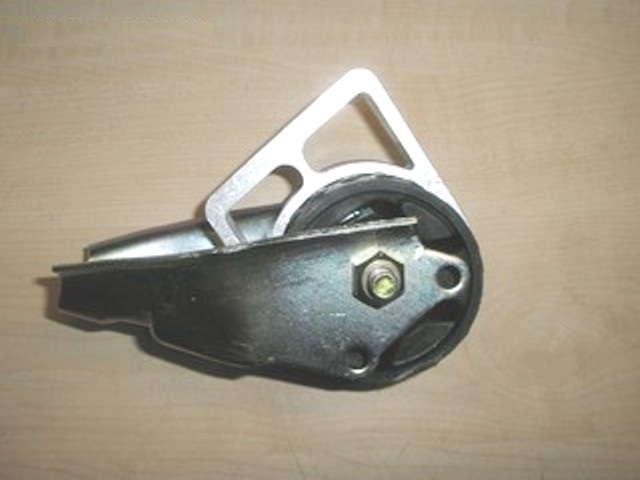 Engine Mount Front Fortwo